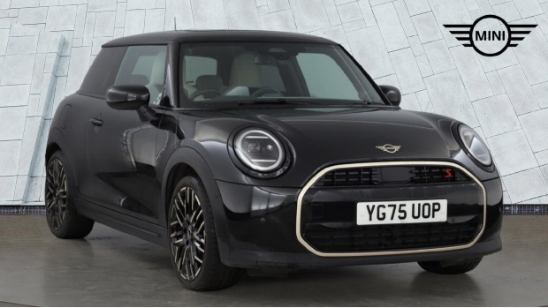 Mini Hatch 2.0S Exclusive Steptronic Euro 6 Black
