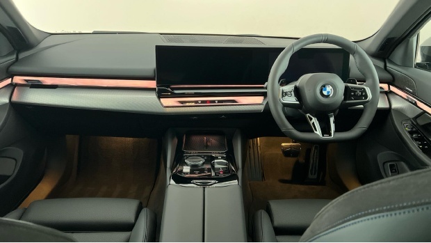 BMW 5 Series 520I Mht M Sport Steptronic Euro 6 WO75NXD Grey #4