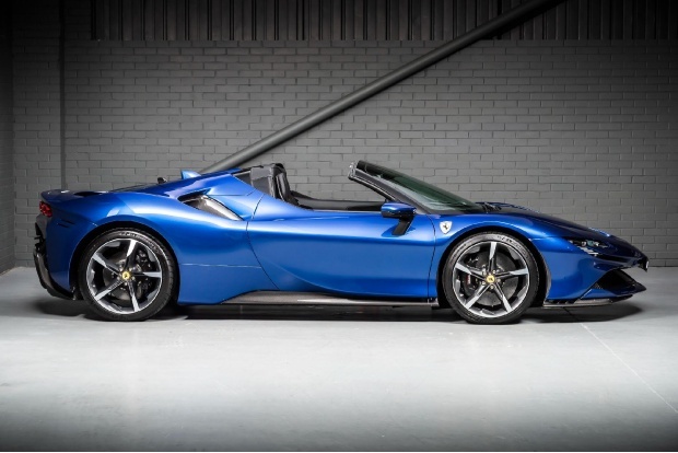 Ferrari Sf90 Spider Spider  #3
