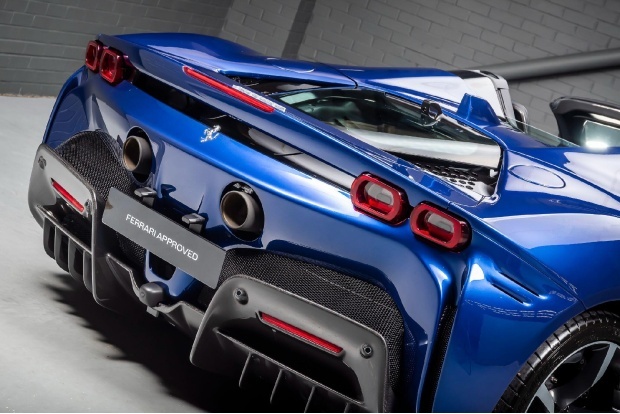 Ferrari Sf90 Spider Spider  #25