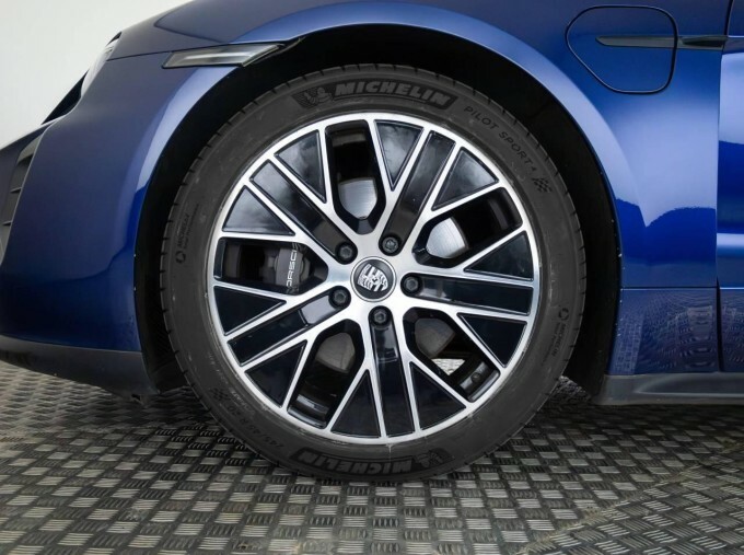 Porsche Taycan Performance Plus 93.4Kwh Rwd RX71YOG Blue #6