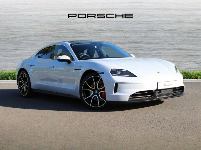 Porsche Taycan Performance Plus 105Kwh 4S 11Kw Charger Grey