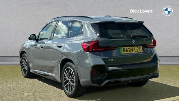 BMW iX1 30 66.5Kwh M Sport Xdrive 11Kw Charger NA24LZO  #2