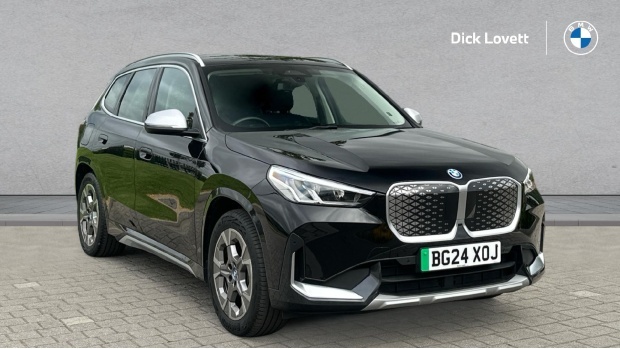 BMW iX1 30 66.5Kwh Xline Xdrive 11Kw Charger Black