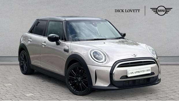 Mini Hatch Cooper Exclusive Steptronic Euro 6 Grey