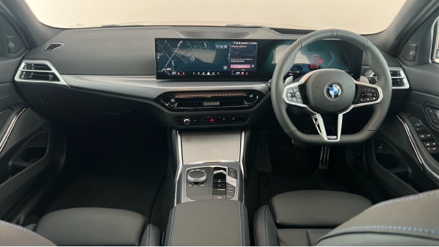 BMW 3 Series 320I M Sport Euro 6 WO75FXM Red #4