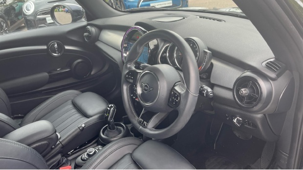 Mini Hatch Cooper Exclusive Steptronic Euro 6 WX23VXK Black #6