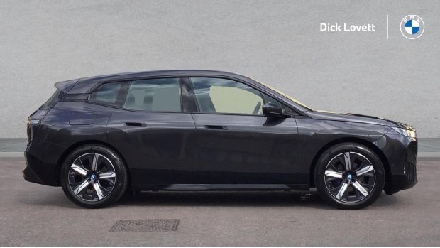 BMW iX 50 111.5Kwh M Sport Xdrive 11Kw Charger RF23VFG Grey #3