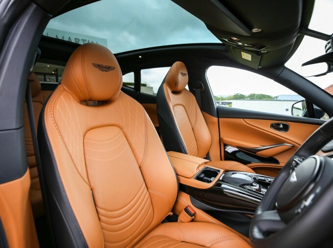 Aston Martin DBX V8 Euro 6 Blue #5
