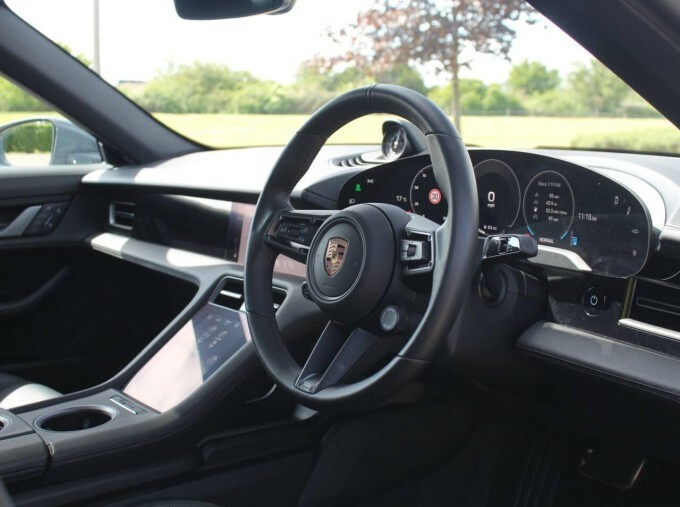 Porsche Taycan Taycan Limousine Grey #5