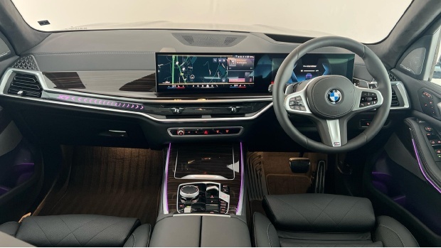 BMW X7 40D Mht M Sport Xdrive Euro 6 WO75KZN Blue #4