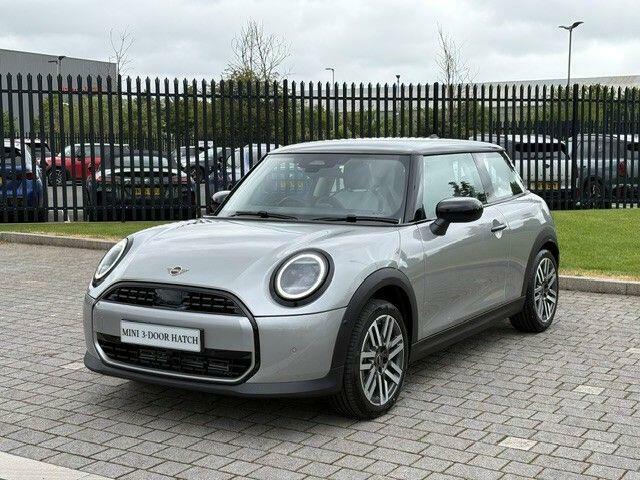 Mini Hatch 1.5C Classic Steptronic Euro 6 Silver #3