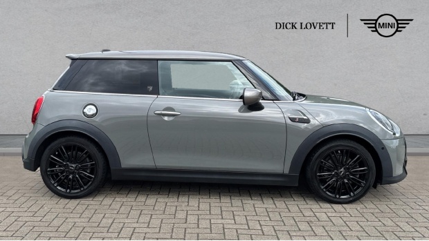 Mini Hatch Cooper S Exclusive Steptronic Euro 6 YJ21CGL Grey #3