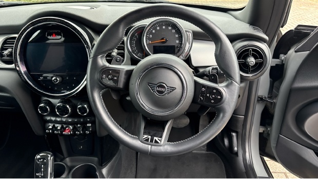 Mini Hatch Cooper S Exclusive Steptronic Euro 6 YJ21CGL Grey #5