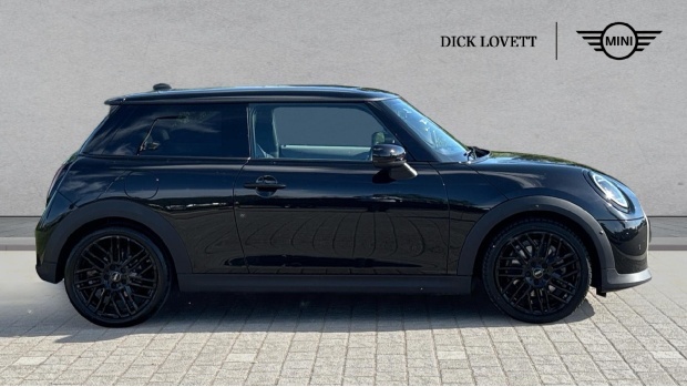 Mini Hatch 1.5C Exclusive Steptronic Euro 6 WV74ZKU Black #3