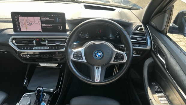BMW iX3 80Kwh M Sport Pro AV22MHY Blue #5