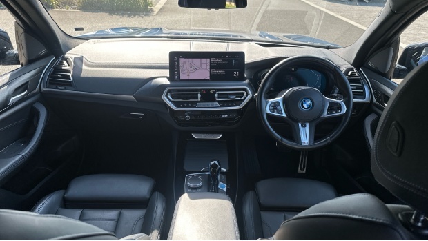 BMW iX3 80Kwh M Sport Pro AV22MHY Blue #4