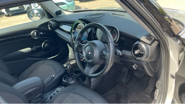 Mini Hatch Cooper Classic Steptronic Euro 6 WV23ZPS Silver #6