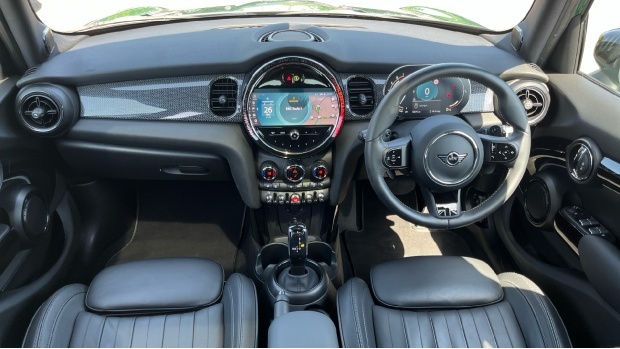 Mini Hatch Cooper S Exclusive Steptronic Euro 6 WN23BMV Green #4