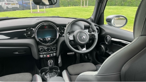 Mini Hatch Cooper S Sport Steptronic Euro 6 DU23ZHW Silver #5