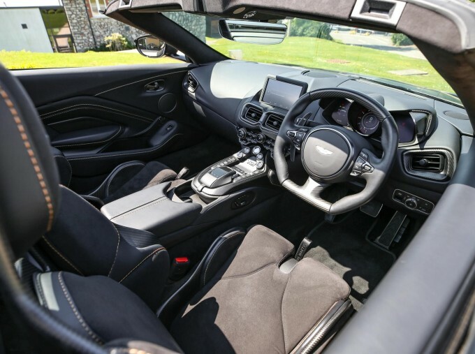 Aston Martin Vantage V12 Biturbo Roadster Euro 6 Black #3