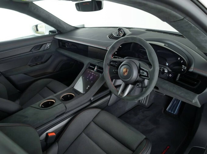 Porsche Taycan Performance Plus 105Kwh Gts 11Kw Charger WX26XLD White #4