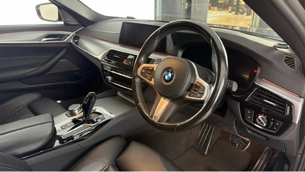 BMW 5 Series 540I Gpf M Sport Touring Xdrive Euro 6 Blue #6