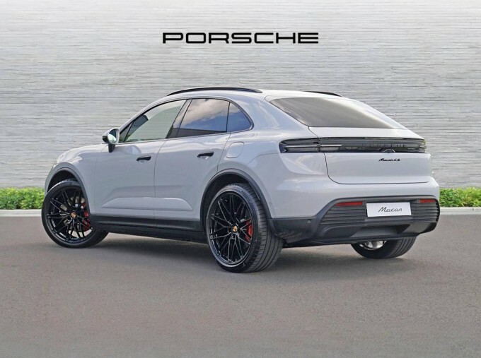 Porsche Macan 100Kwh 4S Grey #2