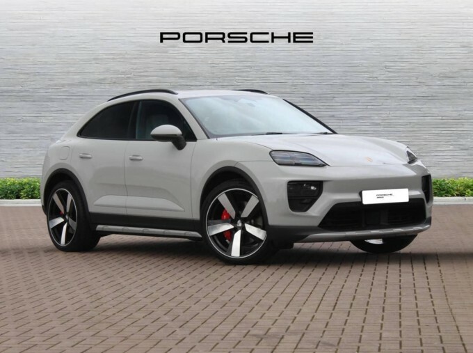 Porsche Macan 100Kwh 4S