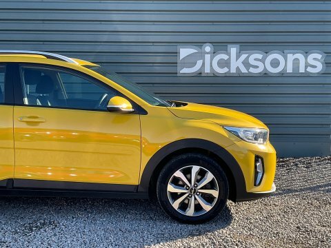 Kia Stonic 1.0 T-gdi 99 SX23AOD Yellow #3