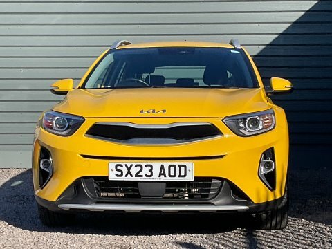 Kia Stonic 1.0 T-gdi 99 SX23AOD Yellow #6