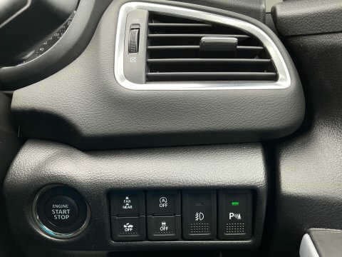 Suzuki S Cross S-cross Hatchback White #26