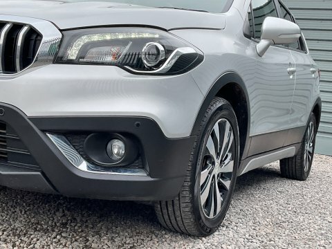 Suzuki S Cross S-cross Hatchback White #7