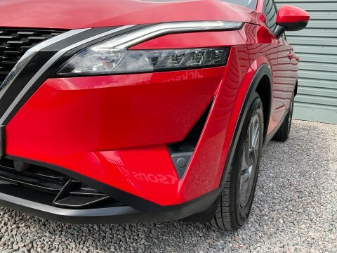 Nissan Qashqai Dig-t Acenta Premium DN72POU Red #4