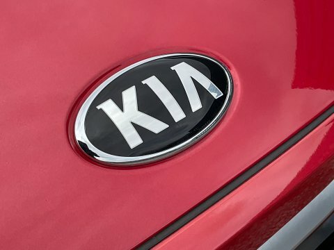 Kia Stonic 1.0 T-gdi 4 SY69WSK Red #4