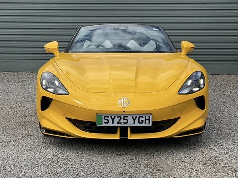 MG Cyberster 77Kwh Trophy Sy25ygh Yellow #5