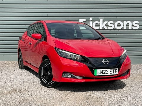 Nissan Leaf Acenta Lm23etf Red
