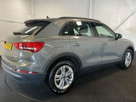 Audi Q3 1.5 Q3 Technik PN71NVP Grey #5
