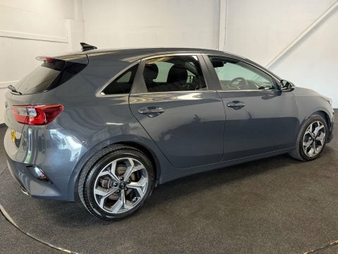 Kia Ceed 1.4 Ceed First Grey #5