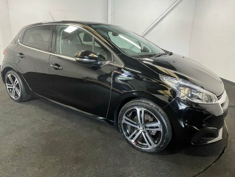 Peugeot 208 1.2 208 Gt KV19KDX Black #6