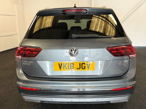 Volkswagen Tiguan Allspace Sel Tdi 4Motion VK18JGV Grey #4