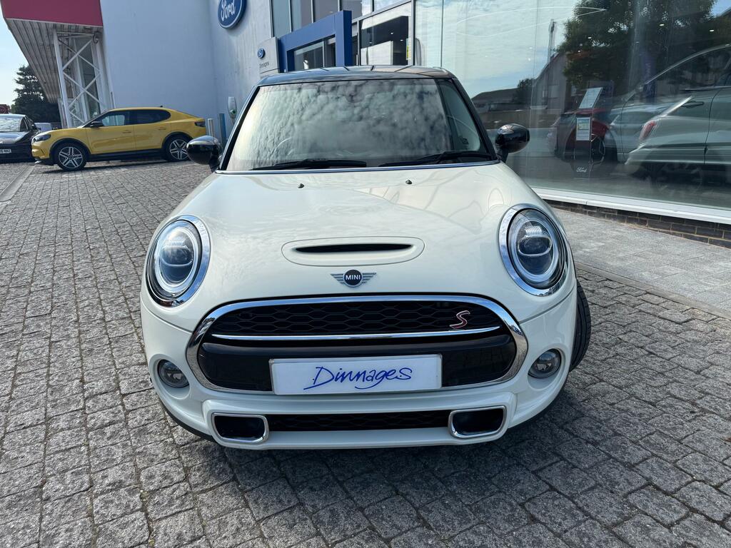 Mini Hatch 2.0 Cooper S Exclusive Hatchback GY70HNO White #2