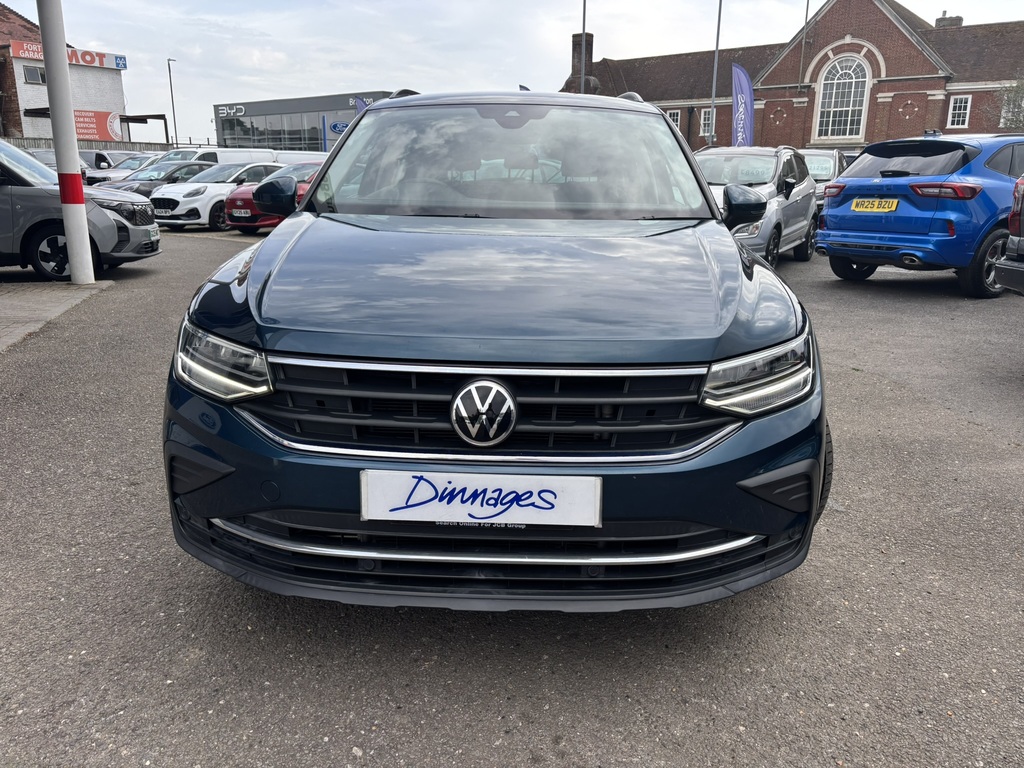 Volkswagen Tiguan 1.5 Tsi Life Suv Dsg Euro 6 Ss 150 GD21XNP Blue #2