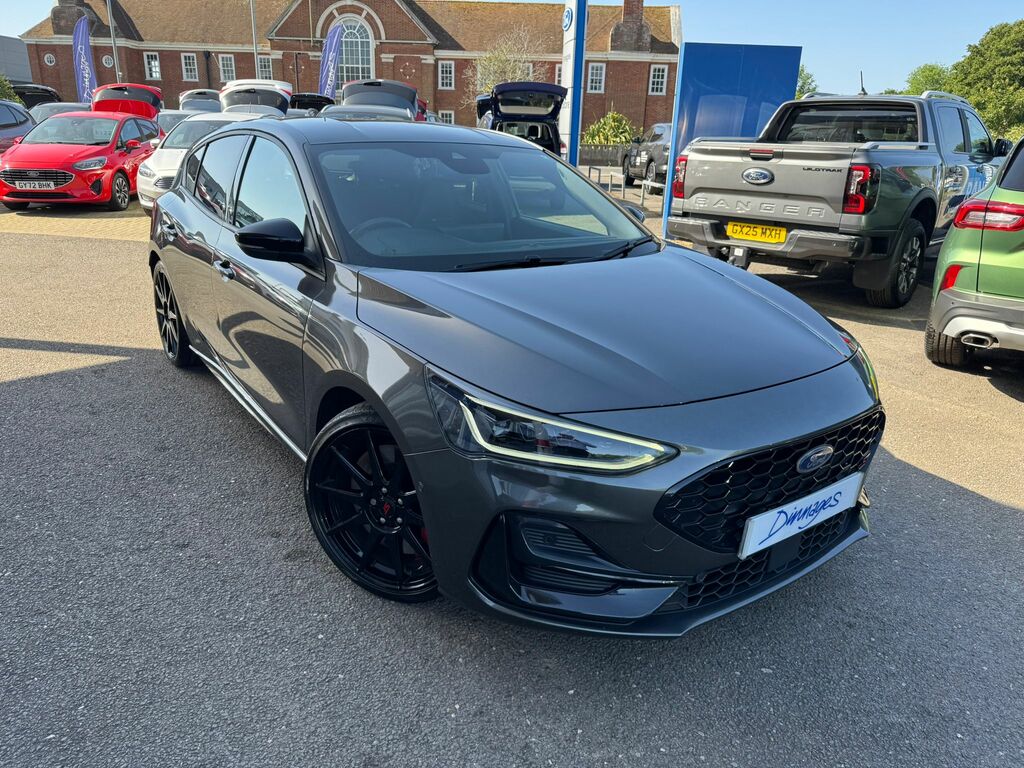 Ford Focus 2.3T Ecoboost St Hatchback Euro Grey