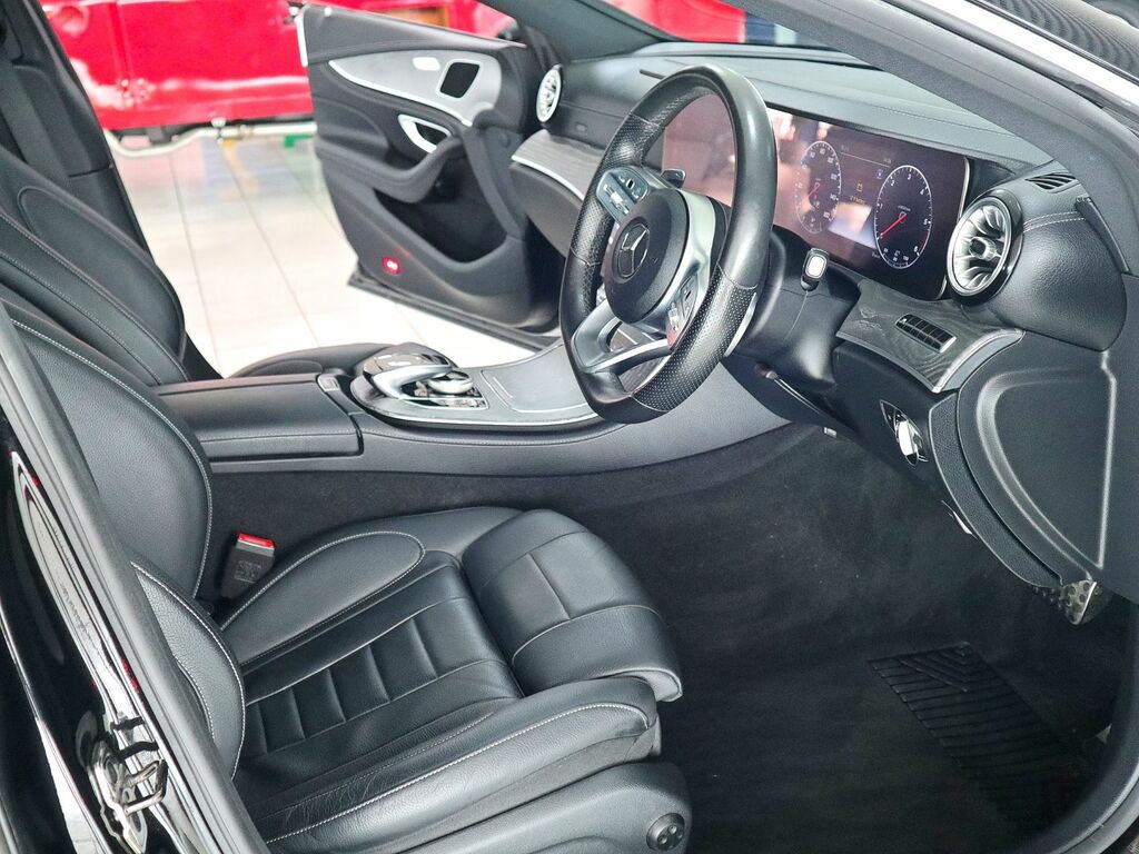 Mercedes-Benz CLS 3.0 Cls350 D Amg Line G-tronic 4Matic Black #3