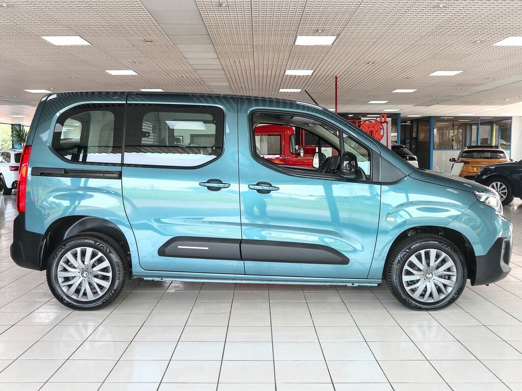 Citroen Berlingo 1.2 Plus M Puretech Combi Van Double Cab PY24EYJ Blue #6