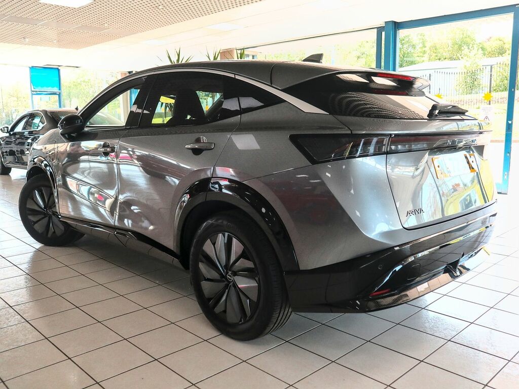 Nissan Ariya Advance 63Kwh NL72XBD Grey #2