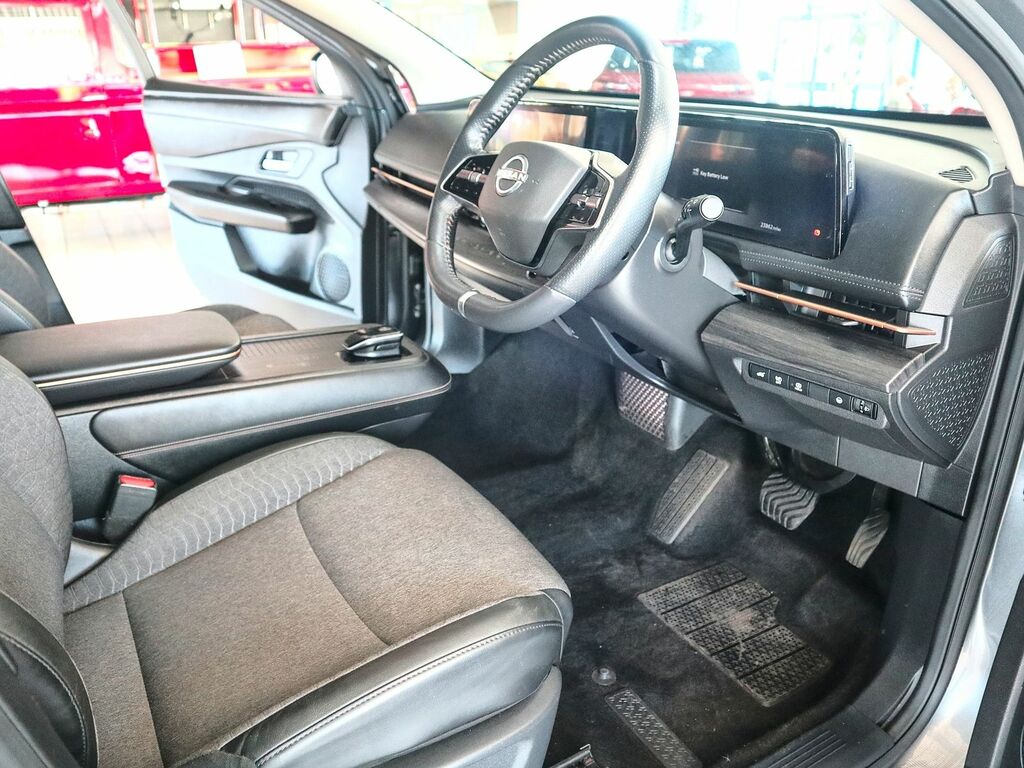 Nissan Ariya Advance 63Kwh NL72XBD Grey #3