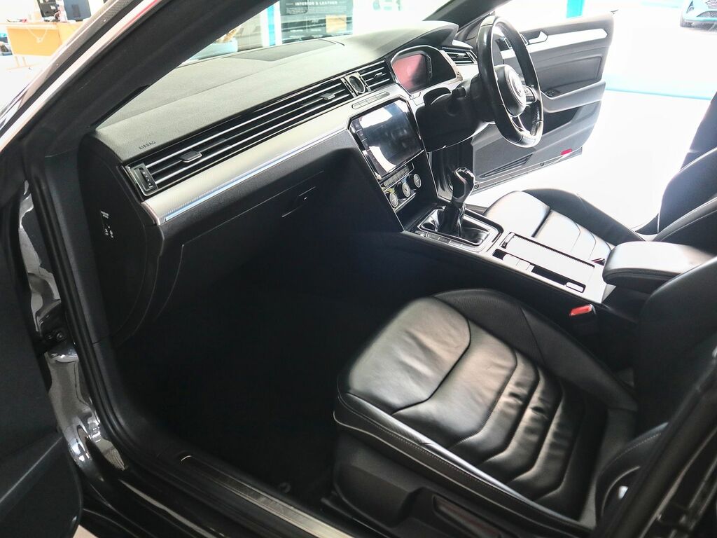 Volkswagen Arteon 2.0 R-line Fastback Tdi Grey #4