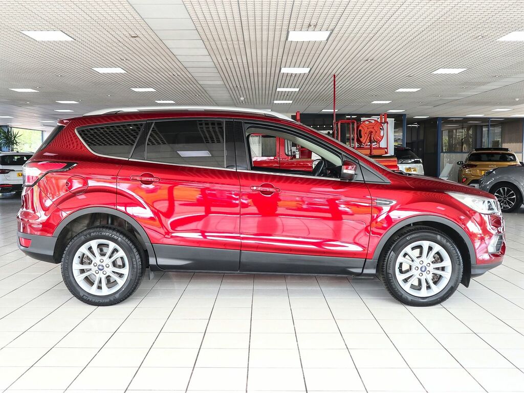 Ford Kuga 1.5 Titanium Tdci Red #6